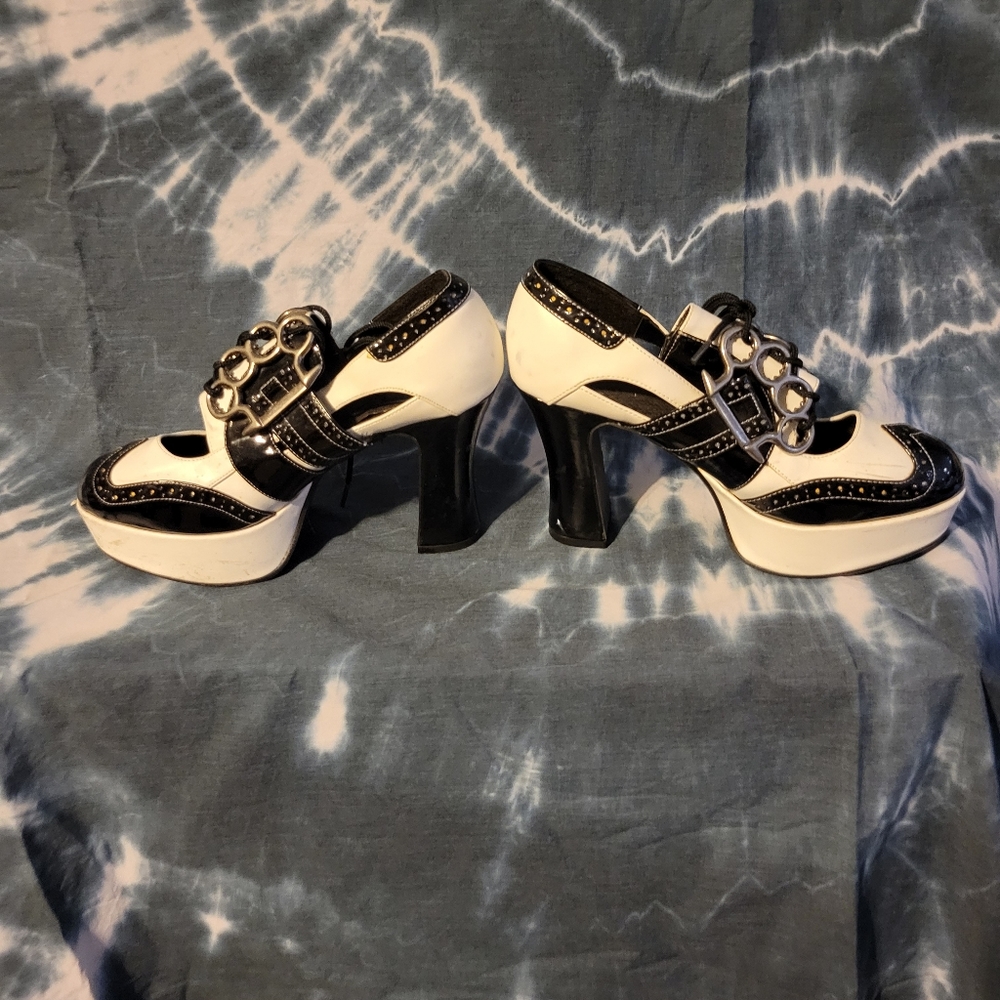 Tuxedo Shoes Size 8.5 - 9